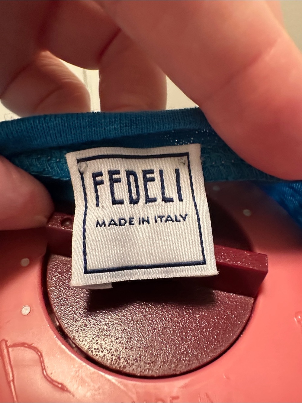 Fedeli V-Neck Top with Contrast Stitching - Picture 10 of 14